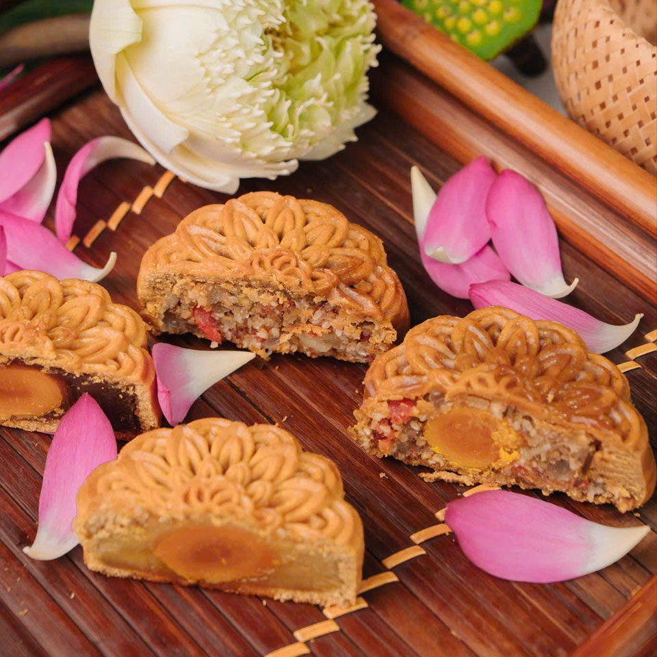 Bánh trung thu thập cẩm